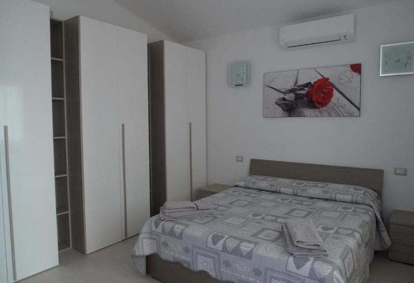 Klassisches Zimmer, Villaggio Est Affittacamere