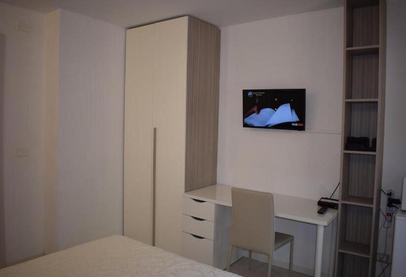 Standardzimmer, Villaggio Est Affittacamere