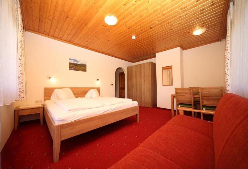 استودیو استاندارد با بالکن, Ahlhof