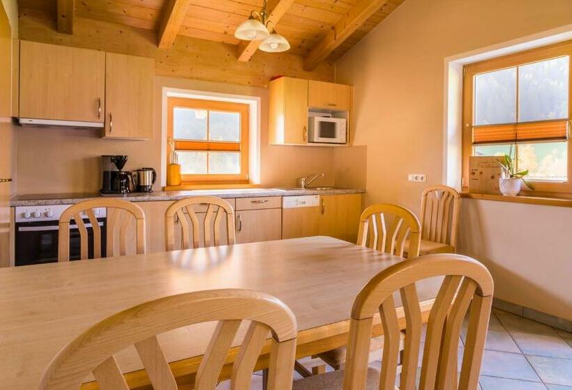 Апартаменты 2 Спальни с Балконом, Bio Bauernhof Obertrattenbachhof
