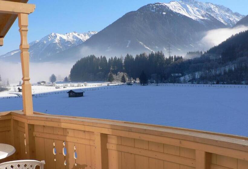 Номер Стандарт с Балконом, Bio Bauernhof Obertrattenbachhof