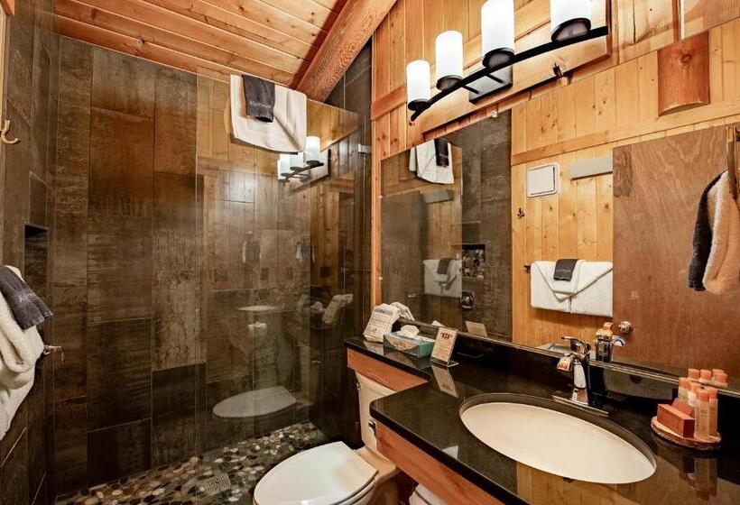 디럭스 코티지, Cowboy Village Resort