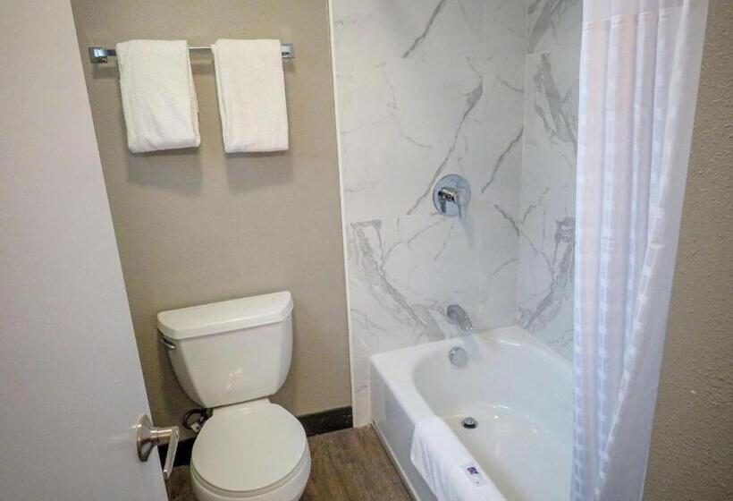 Номер Deluxe, Motel 6 Tigard, Or   Portland Southwest