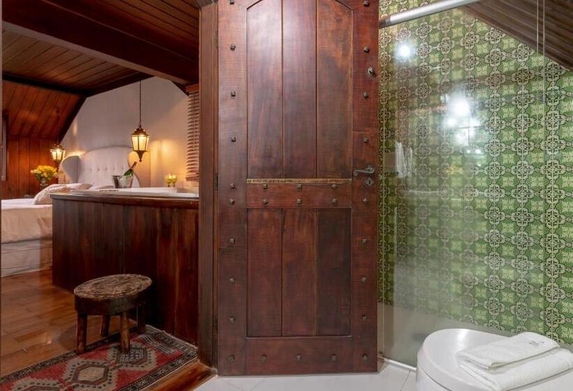 Presidential Suite, Alma