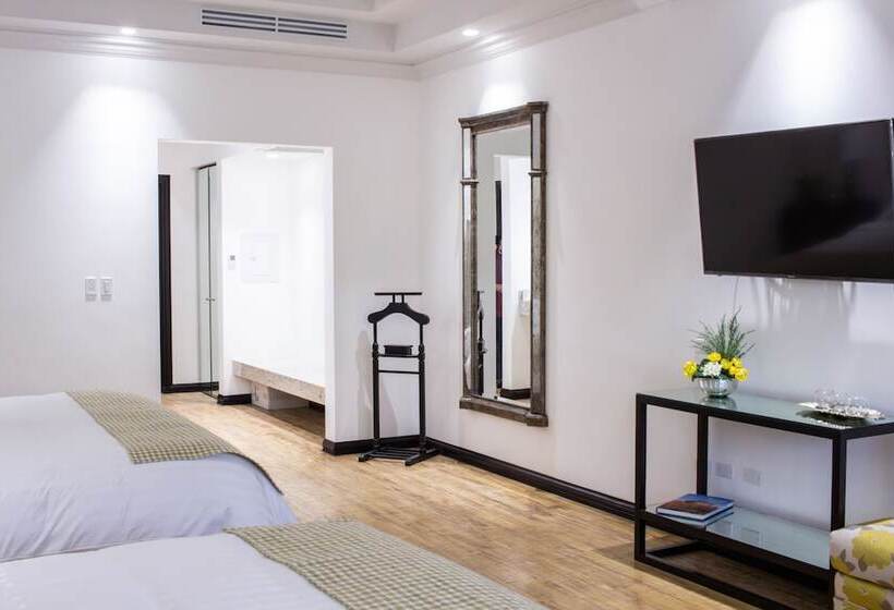 ジュニアスイート, Boutique Villa Toscana