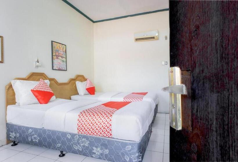 اتاق استاندارد, Oyo 1636 Wisma Kuta Karang