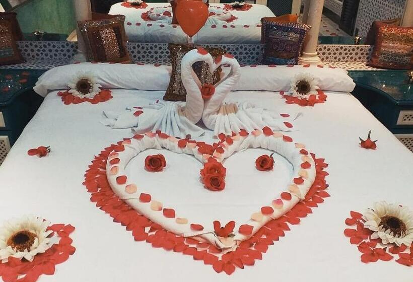 اتاق استاندارد با تخت بزرگ, Hostal Avenida Andalucia   Solo Adultos