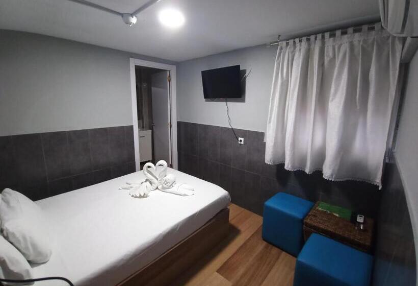 اتاق اکونومی, Hostal Avenida Andalucia   Solo Adultos