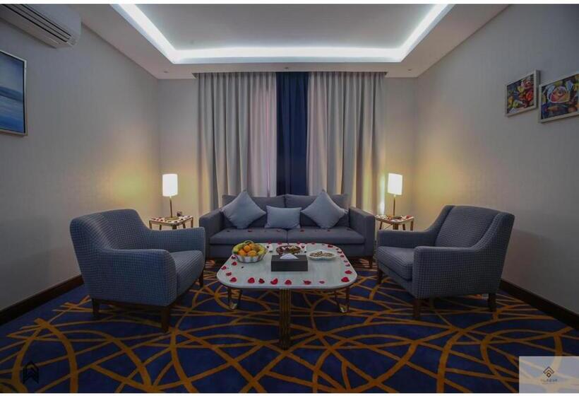سوییت لوکس, Quba Inn