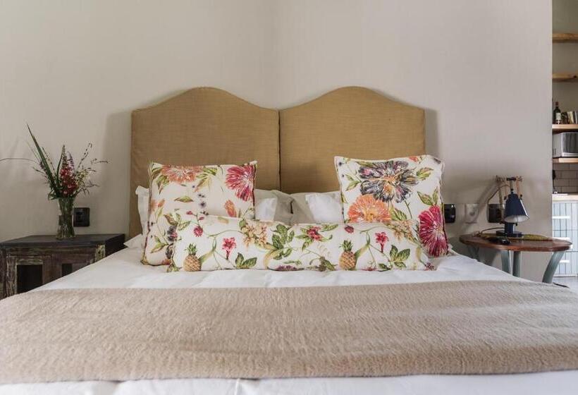 Люкс с Балконом, Veranda House Boutique Accommodation