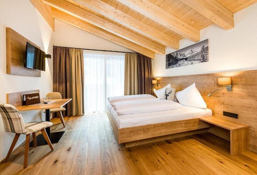 Трехместный Номер Стандарт с Балконом, Landhaus Moosbrugger