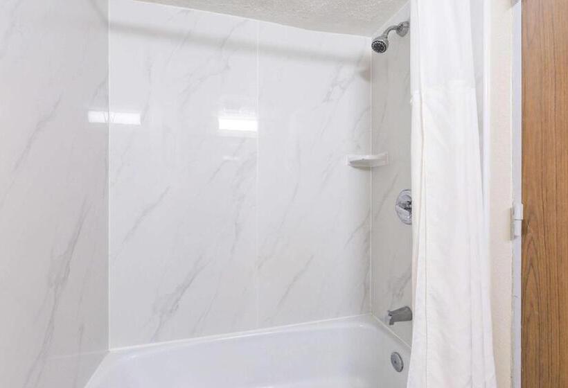 Номер Стандарт, Quality Inn