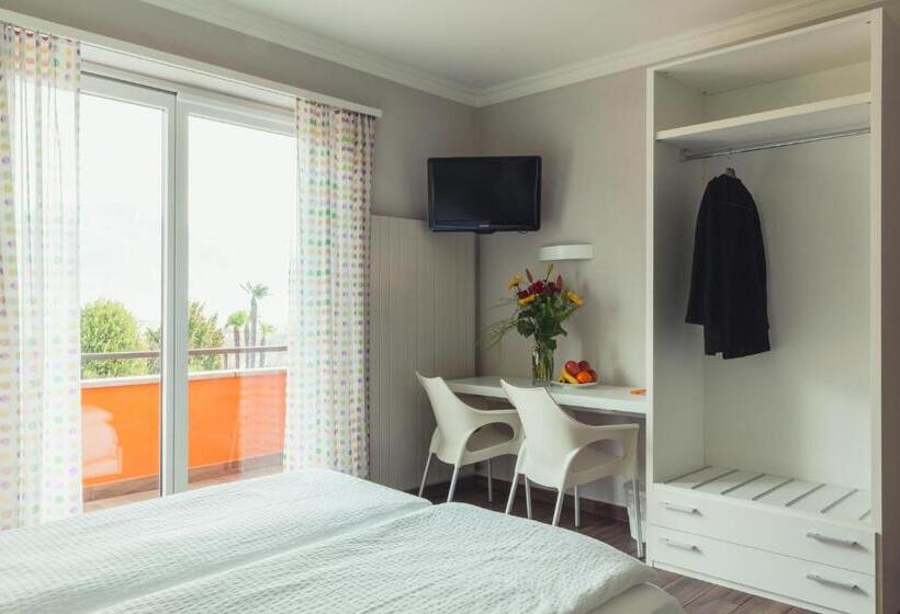 Номер Классический Вид на Озеро, B&b Toblerina