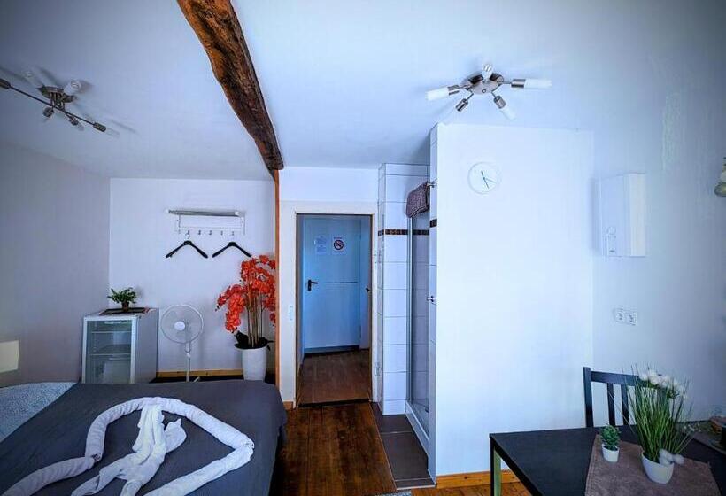 Номер Стандарт, Gästehaus Pension Romantika
