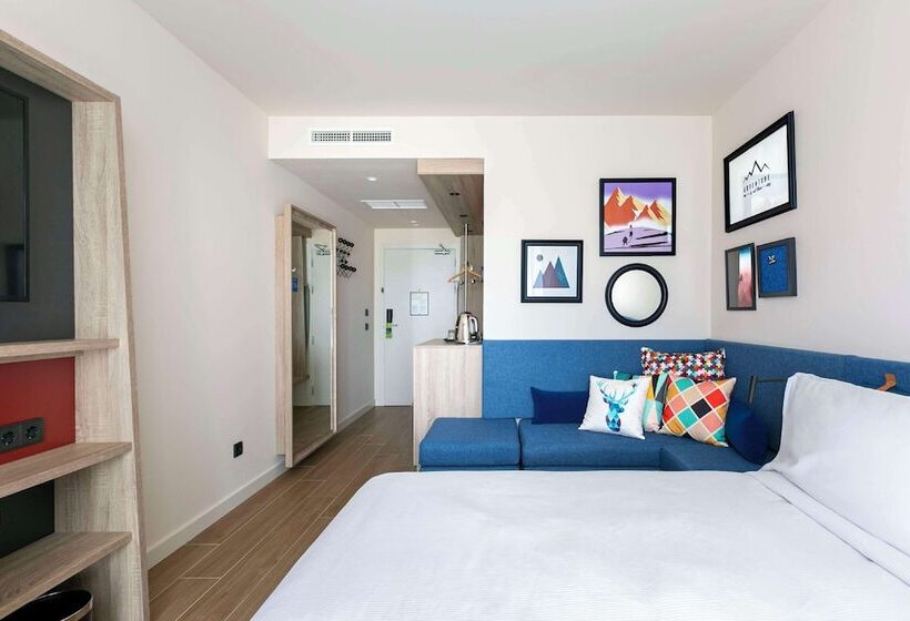 家庭间, Hampton By Hilton Alcobendas Madrid