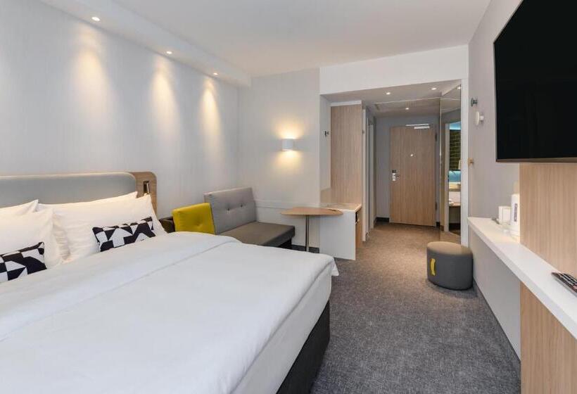 Номер Стандарт, Holiday Inn Express Göttingen, An Ihg