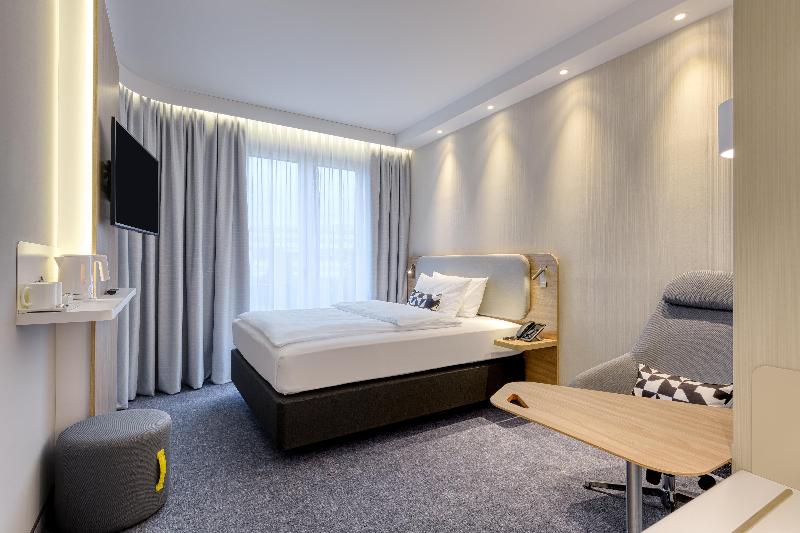 Номер Стандарт, Holiday Inn Express Göttingen, An Ihg
