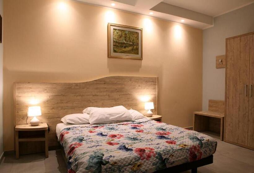 Номер Deluxe, La Casa Di Nonno Giulio