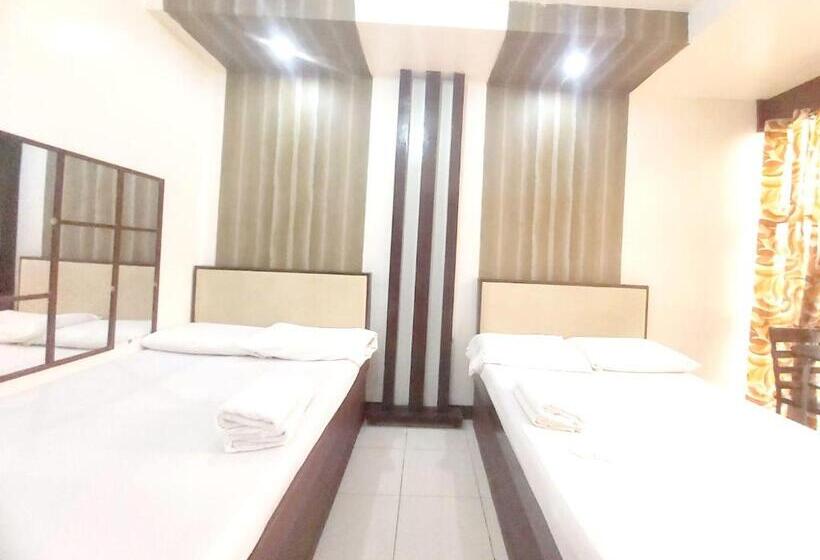 غرفة عائلية, Cosmo Hotel Espana Near Ust