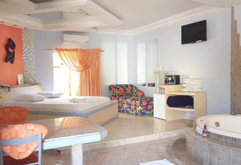 수피리어 스튜디오, L'acqua Motel Express