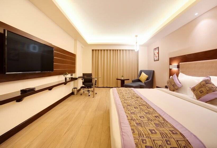 Quarto Estandar, The Fern Residency Bhopal