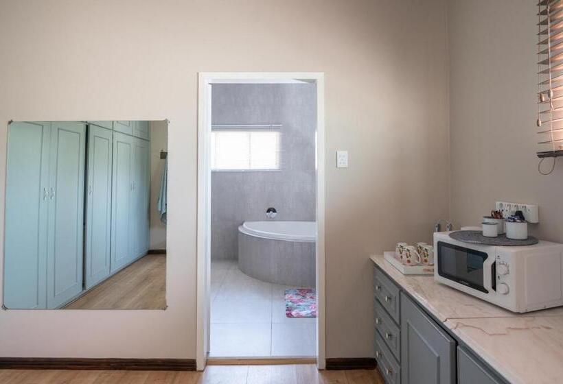 Номер Стандарт Трехместный, Opstal Gastehuis