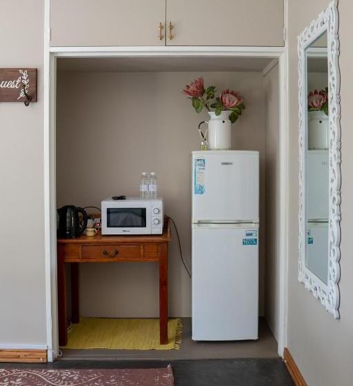 Номер Стандарт, Opstal Gastehuis
