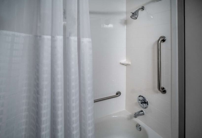 스위트, Best Western Plus Beckley Inn