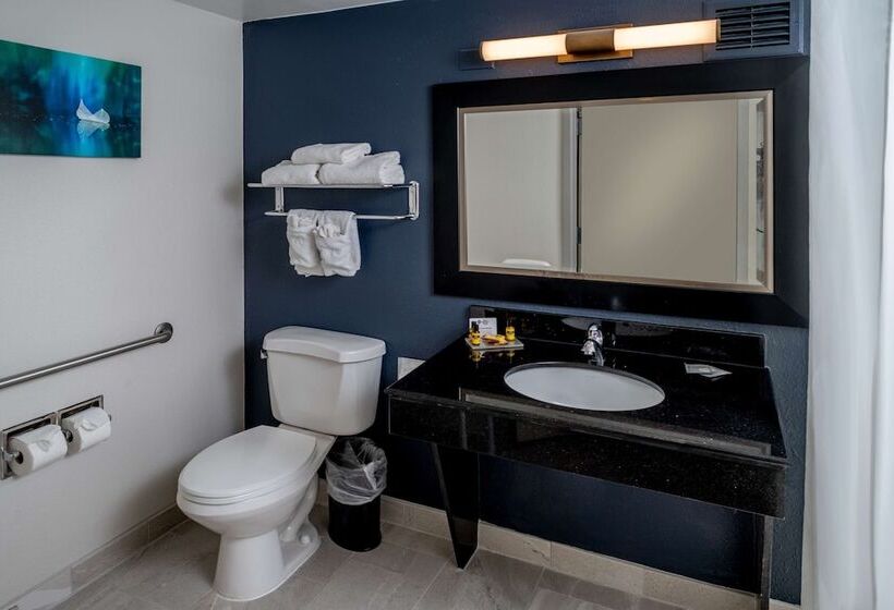 장애인을 위한 스위트, Best Western Plus Beckley Inn