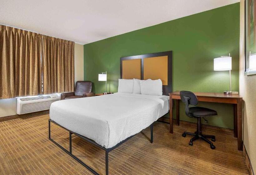 标准工作室, Extended Stay America Suites  Indianapolis  Airport