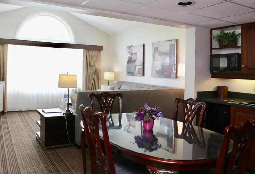 Люкс Повышенной Комфортности, Fairbanks Inn
