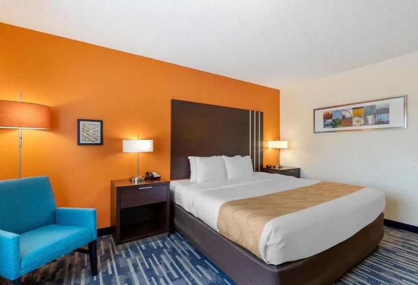 Стандартный Номер Кровать Кинг, Quality Inn & Suites Keokuk North