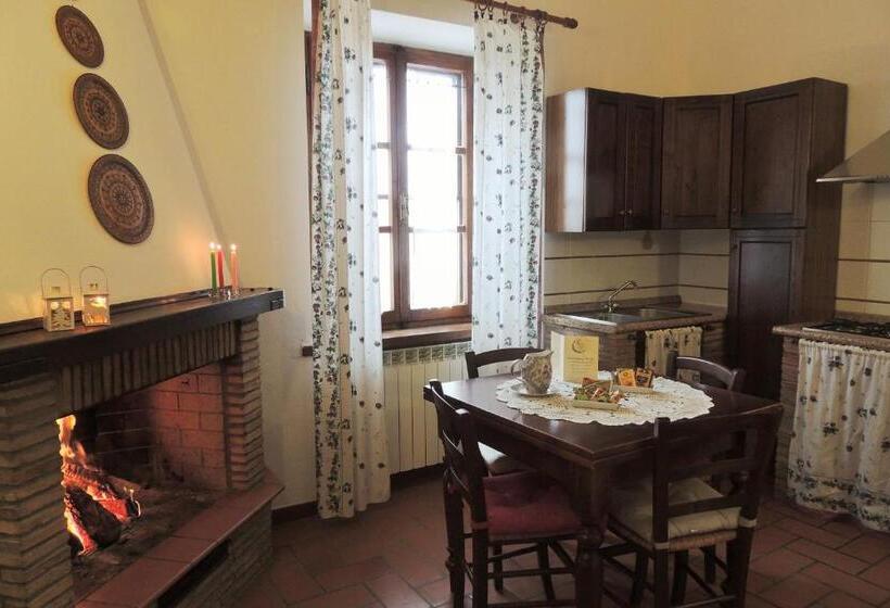 Апартаменты 3 Спальни, Agriturismo Il Cavallino Saturnia