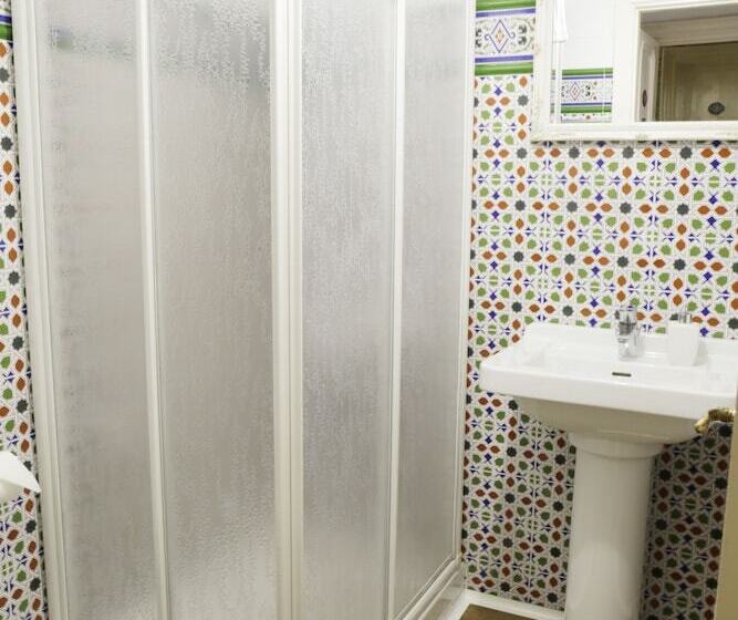 Quarto Estandar, Pension Amaiur