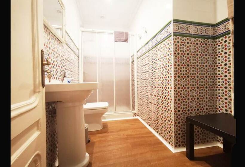 Quarto Estandar, Pension Amaiur