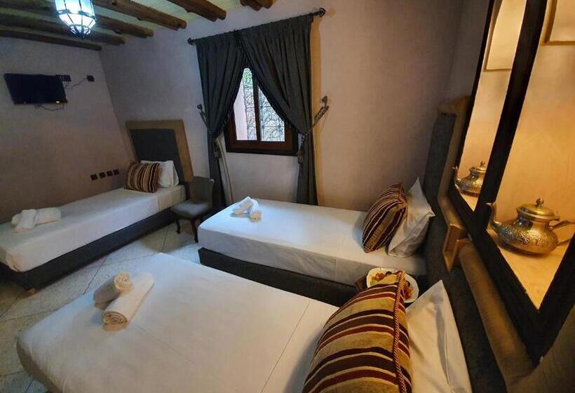 Номер Стандарт Трехместный, Dar Assarou   Toubkal National Park Lodge