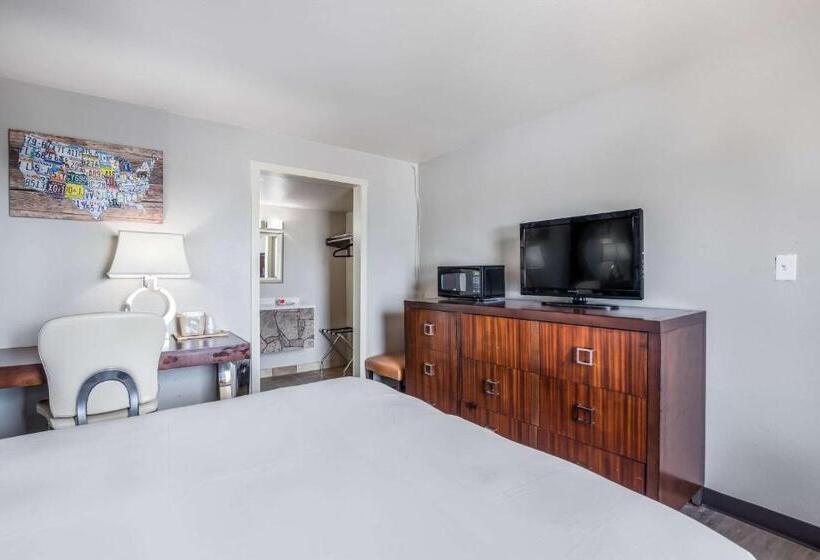 Номер Стандарт Адаптированный для Инвалидов, Econo Lodge Neenah