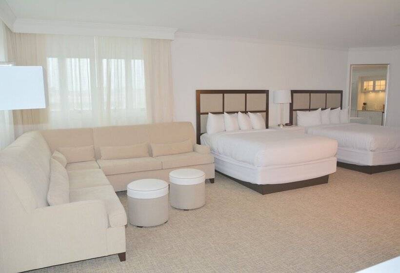 Family Suite, Icona Avalon