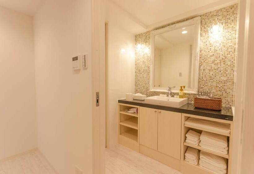 스위트, Cozy Stay In Naha