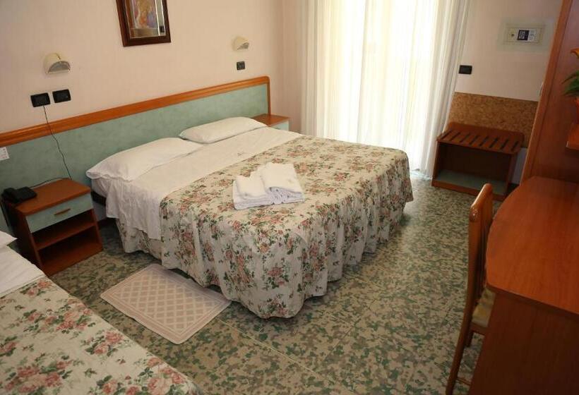 标准三人间, B&b Euro