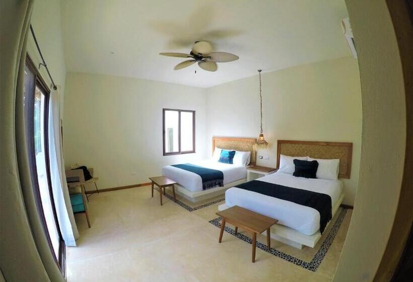 ２ダブルベッドのスタンダードルーム, La Puerta Azul Beachfront  Adults Only