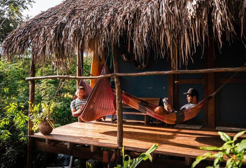 اتاق استاندارد با بالکن, Hostel Clandestino Maderas