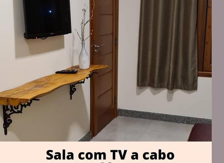 패밀리 룸, Pousada Aracê
