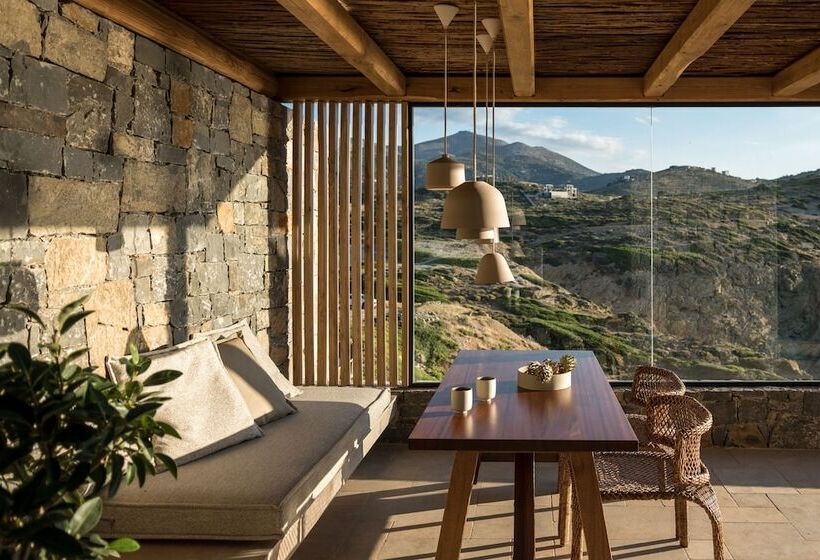 Вилла 1 Спальня Вид на Море, Acro Suites  A Wellbeing Resort
