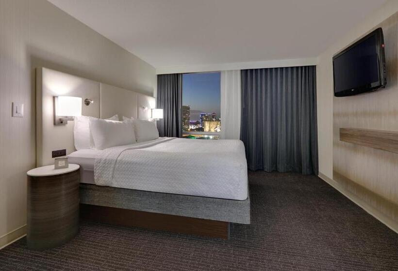 Standard Szoba King Size Bed, Crowne Plaza Hotel Dallas Downtown, An Ihg