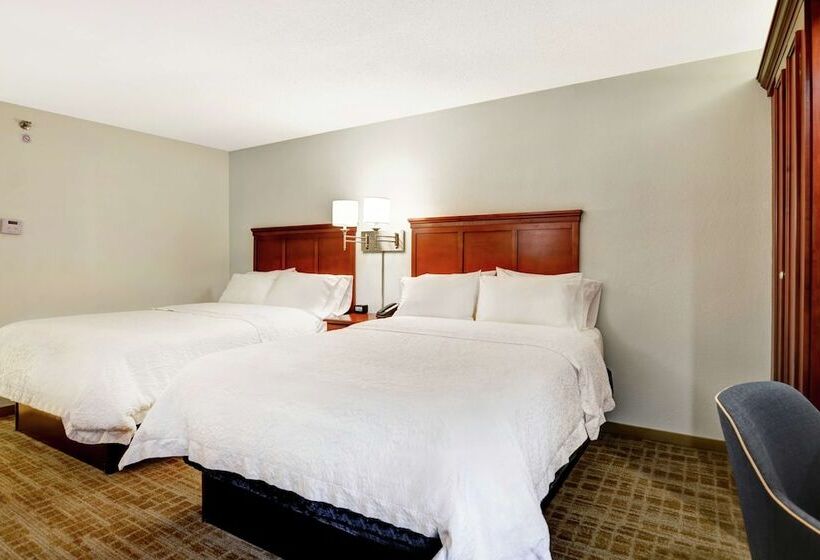 스탠다드 룸 더블 침대 2개, Hampton Inn Beckley