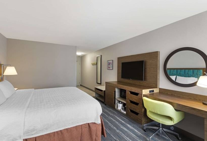 Номер Стандарт, Hampton Inn Ft. Collins