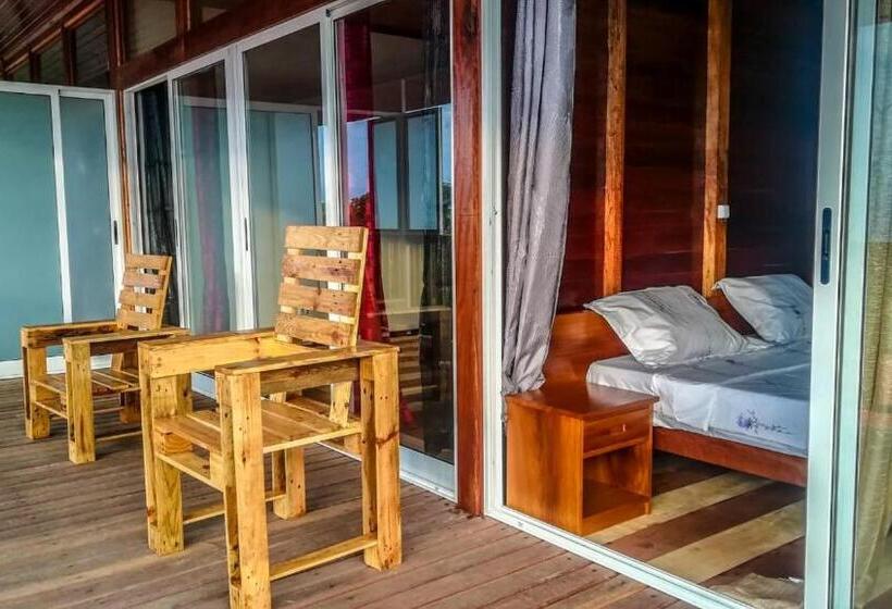 آپارتمان 1 خوابه با چشم‌انداز دریا, Domus Guesthouse
