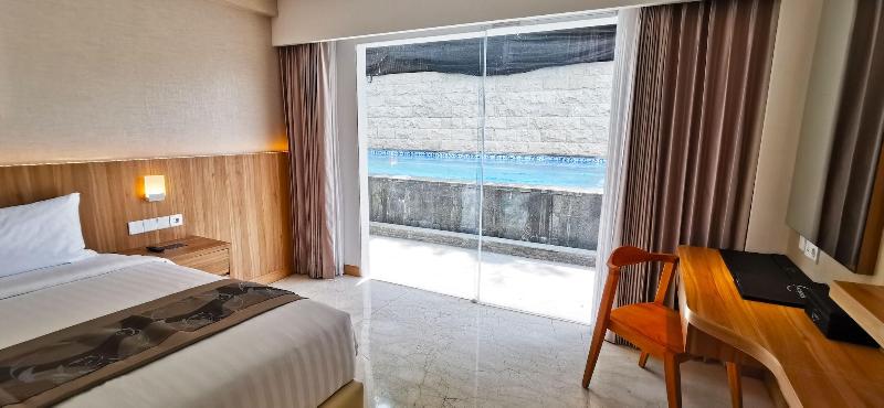 اتاق استاندارد با چشم‌انداز استخر, The Capital Hotel And Resort Seminyak