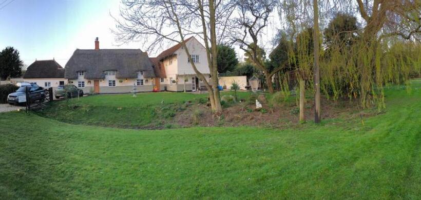 غرفة سوبيريور, Old Thatch Bambers Green